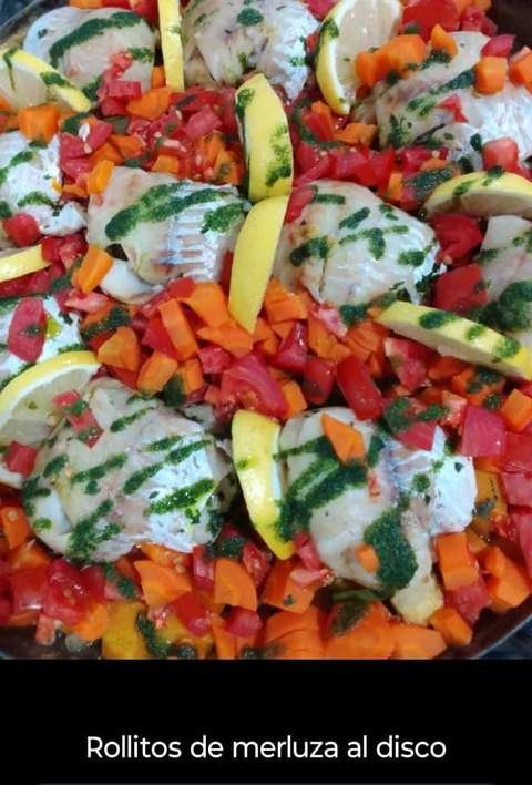 Rollitos de merluza al disco